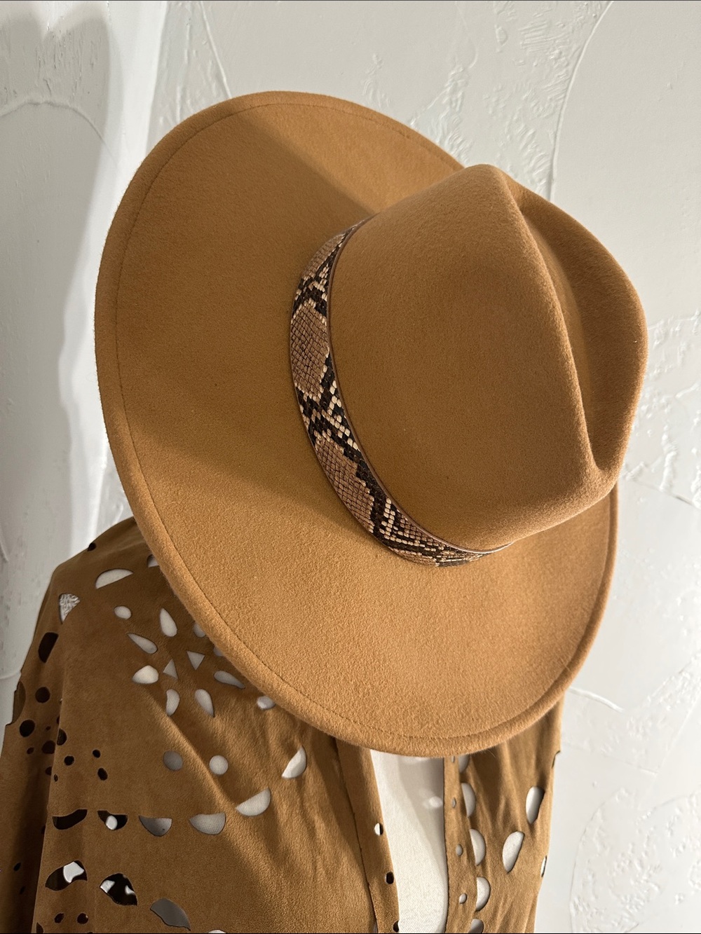 Vici Camel Wide-Brim Felt Fedora with Snake-Print Band - Picture 5 of 15